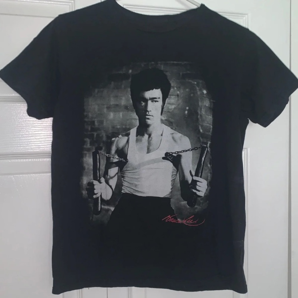 Bruce Lee shirt